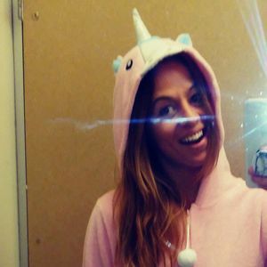 Meet your Posher, Constance